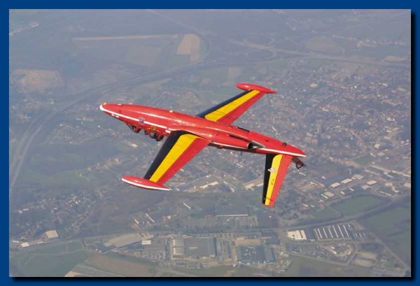 foto fouga b Inverted